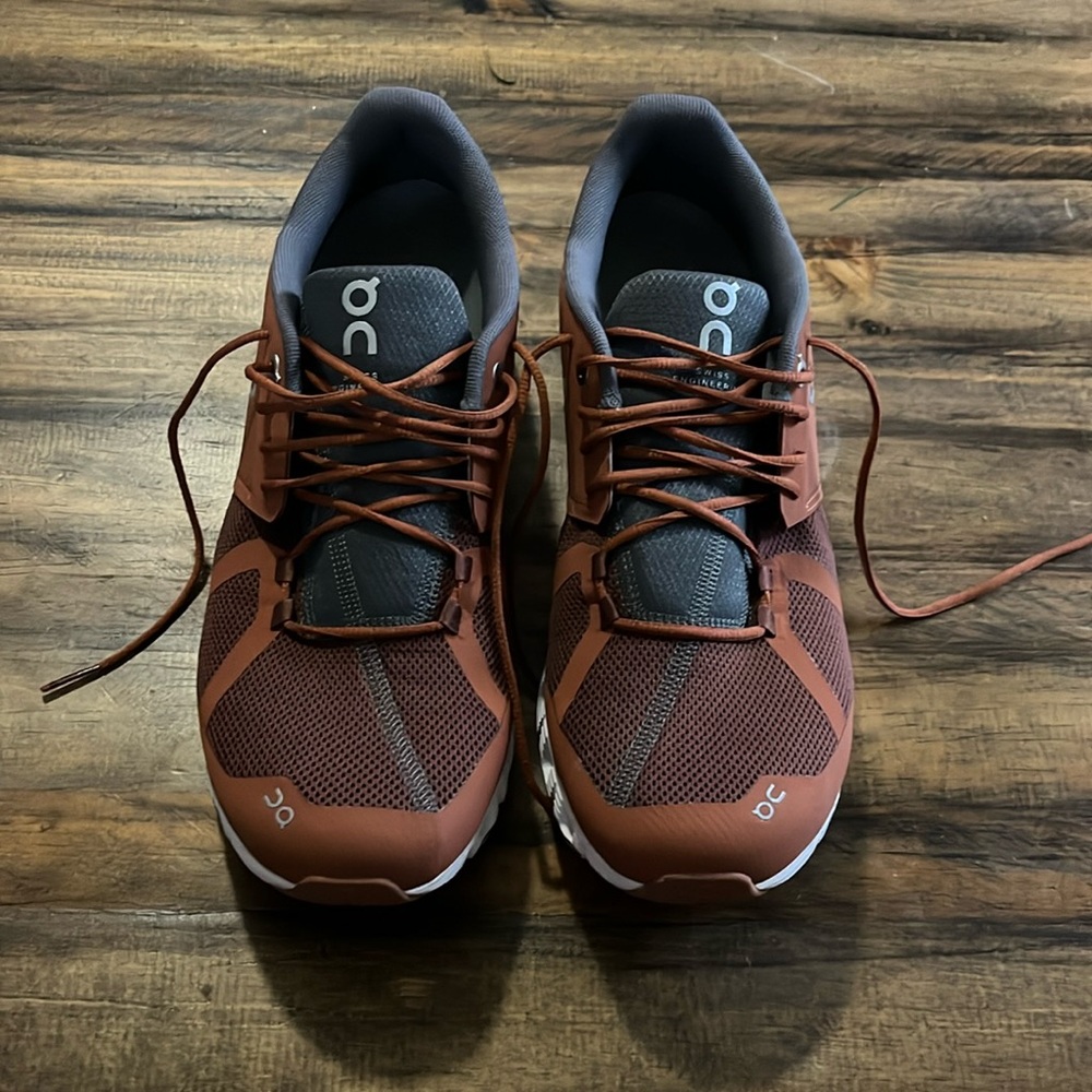 Men’s On Clouds like new!